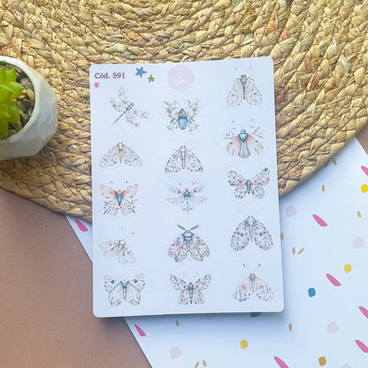 Sticker botánico bichito mariposa escarabajo 591